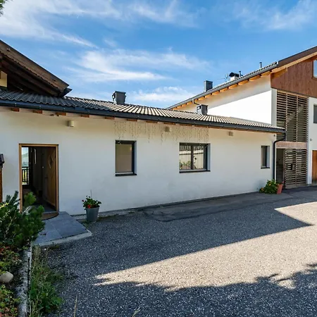 Eisacktal Apartment Maranza